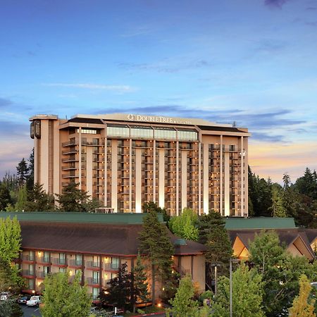 Doubletree By Hilton Seattle Airport Hotel SeaTac Bagian luar foto