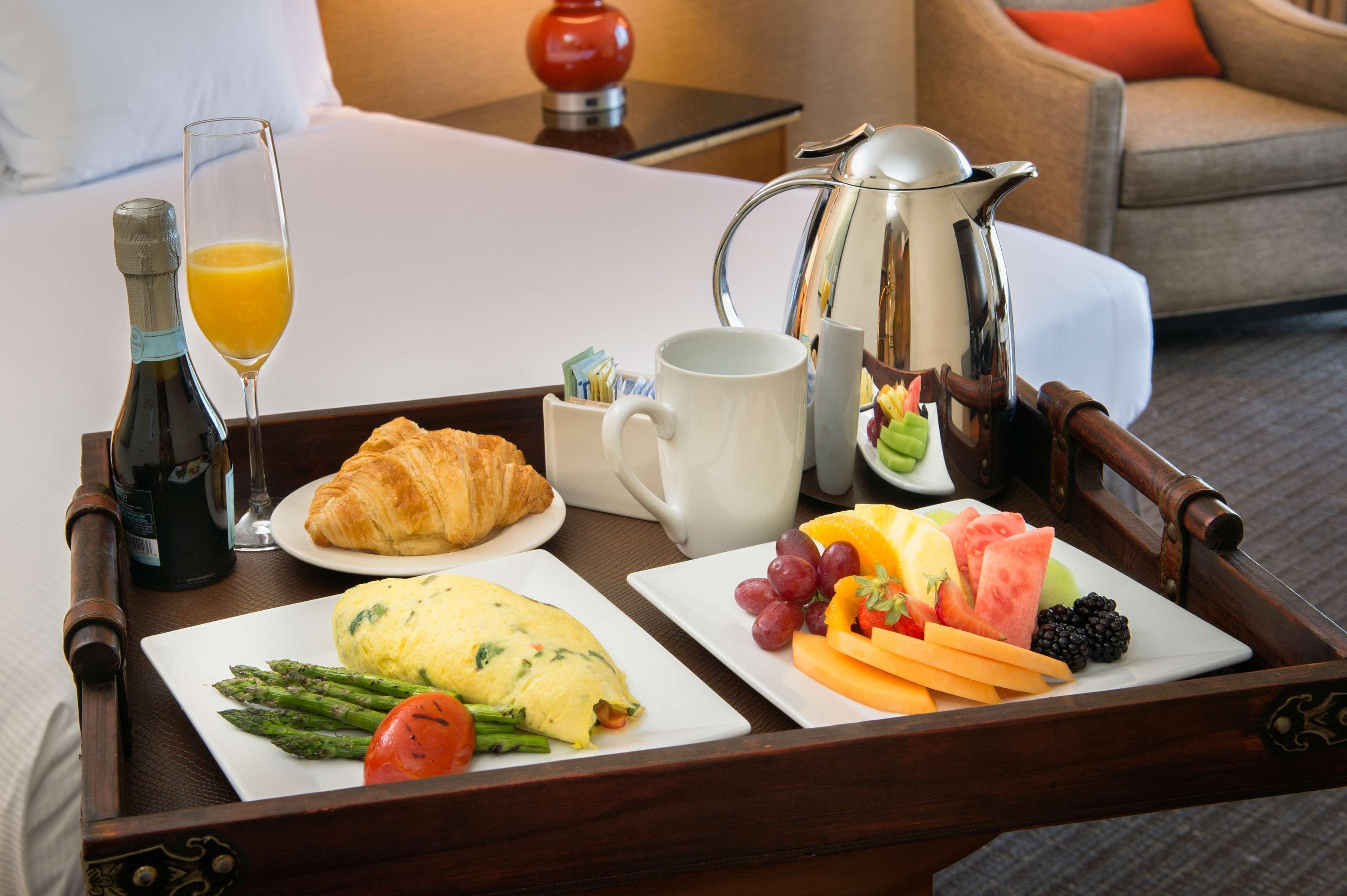 Doubletree By Hilton Seattle Airport Hotel SeaTac Bagian luar foto