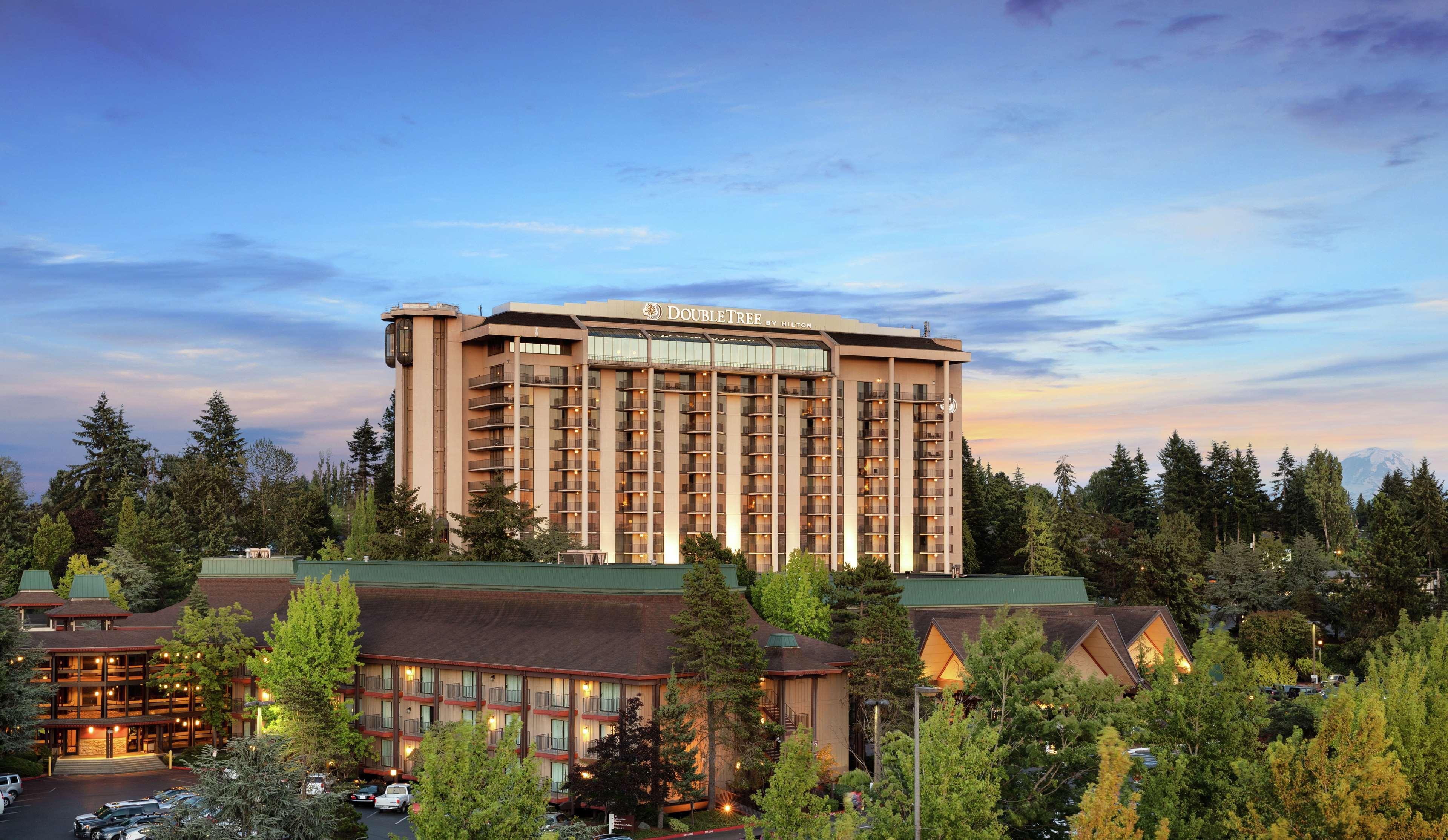 Doubletree By Hilton Seattle Airport Hotel SeaTac Bagian luar foto