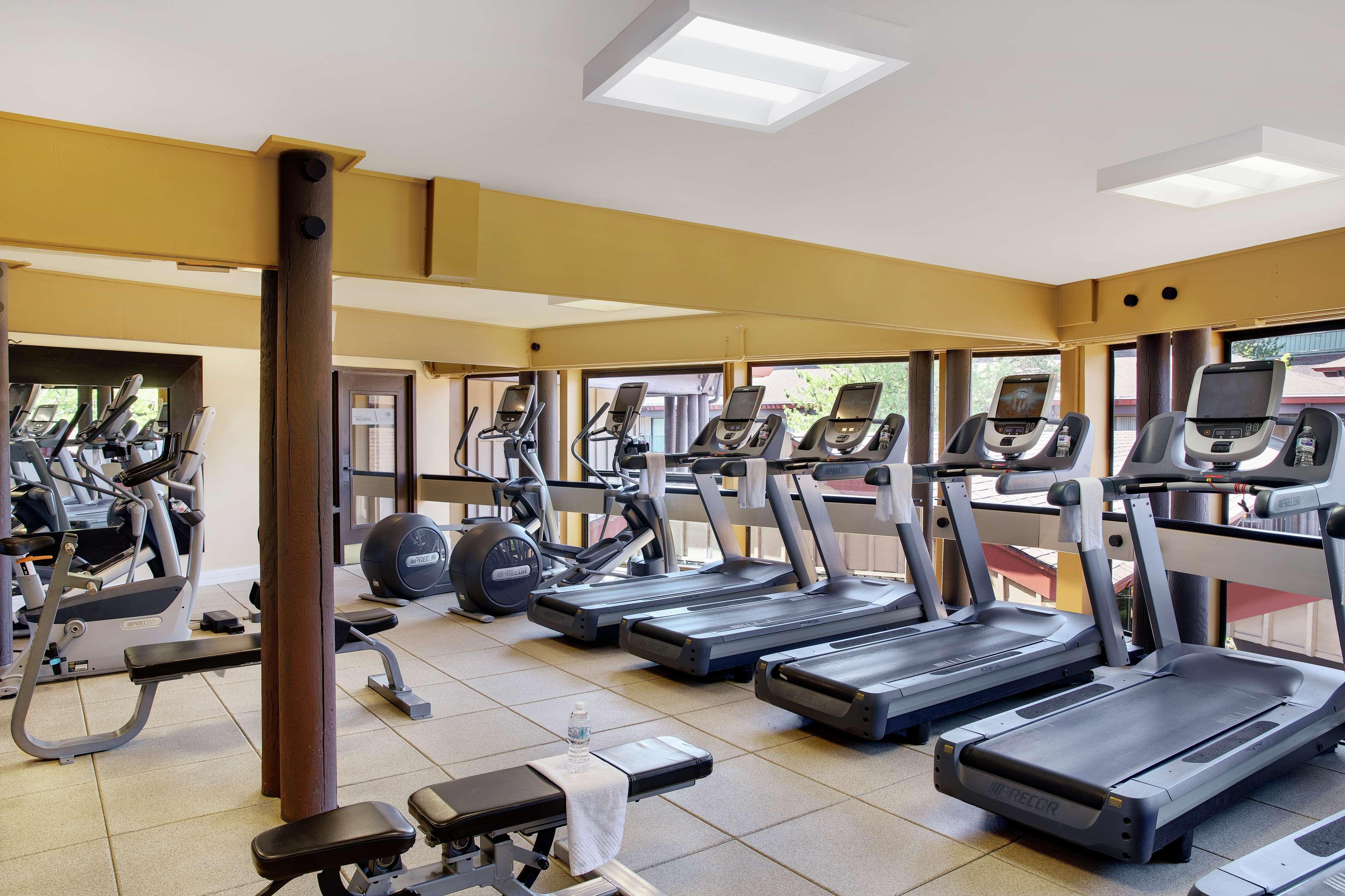 Doubletree By Hilton Seattle Airport Hotel SeaTac Bagian luar foto