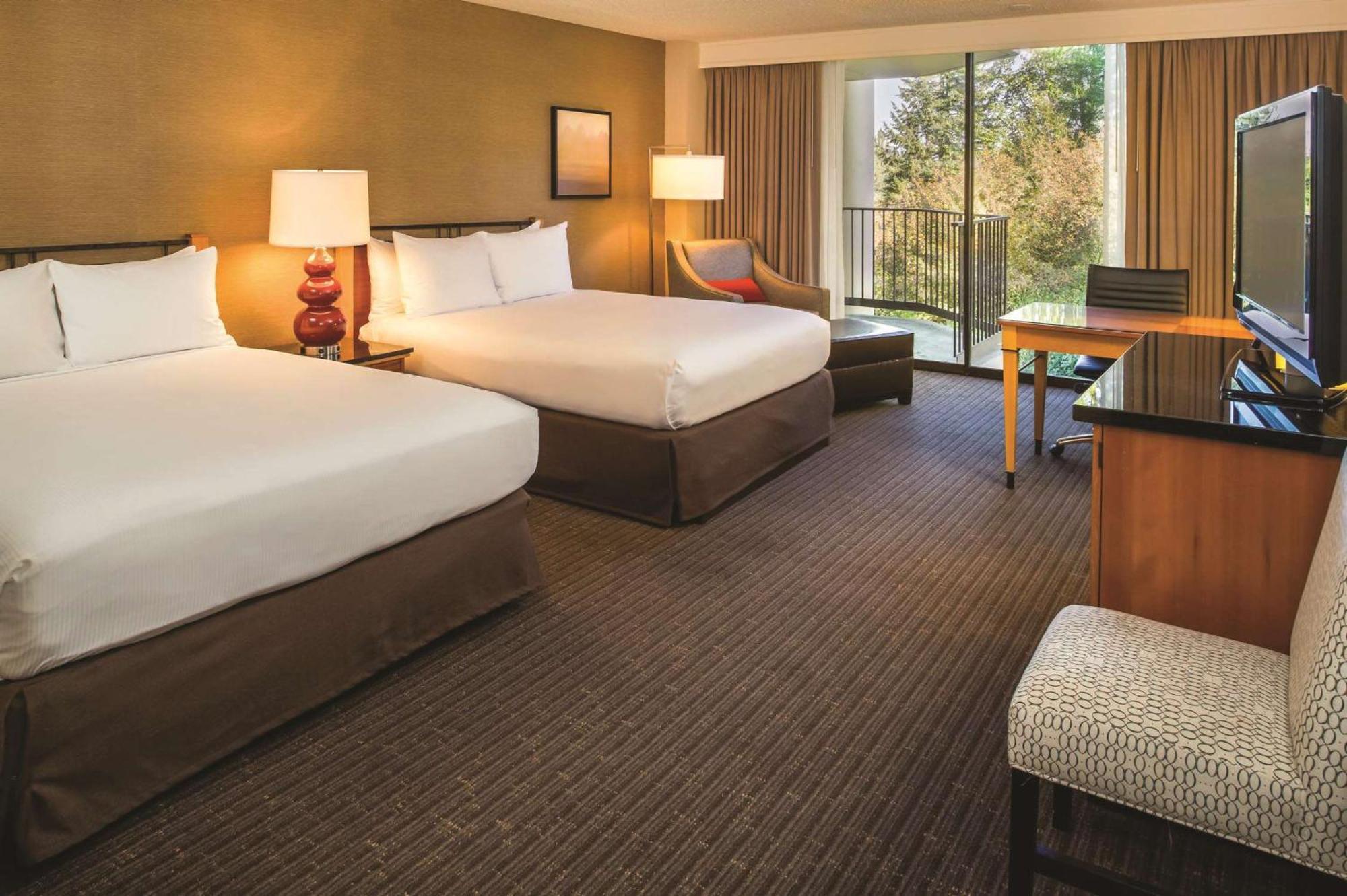 Doubletree By Hilton Seattle Airport Hotel SeaTac Bagian luar foto